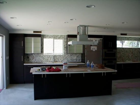 Modern  kitchen island